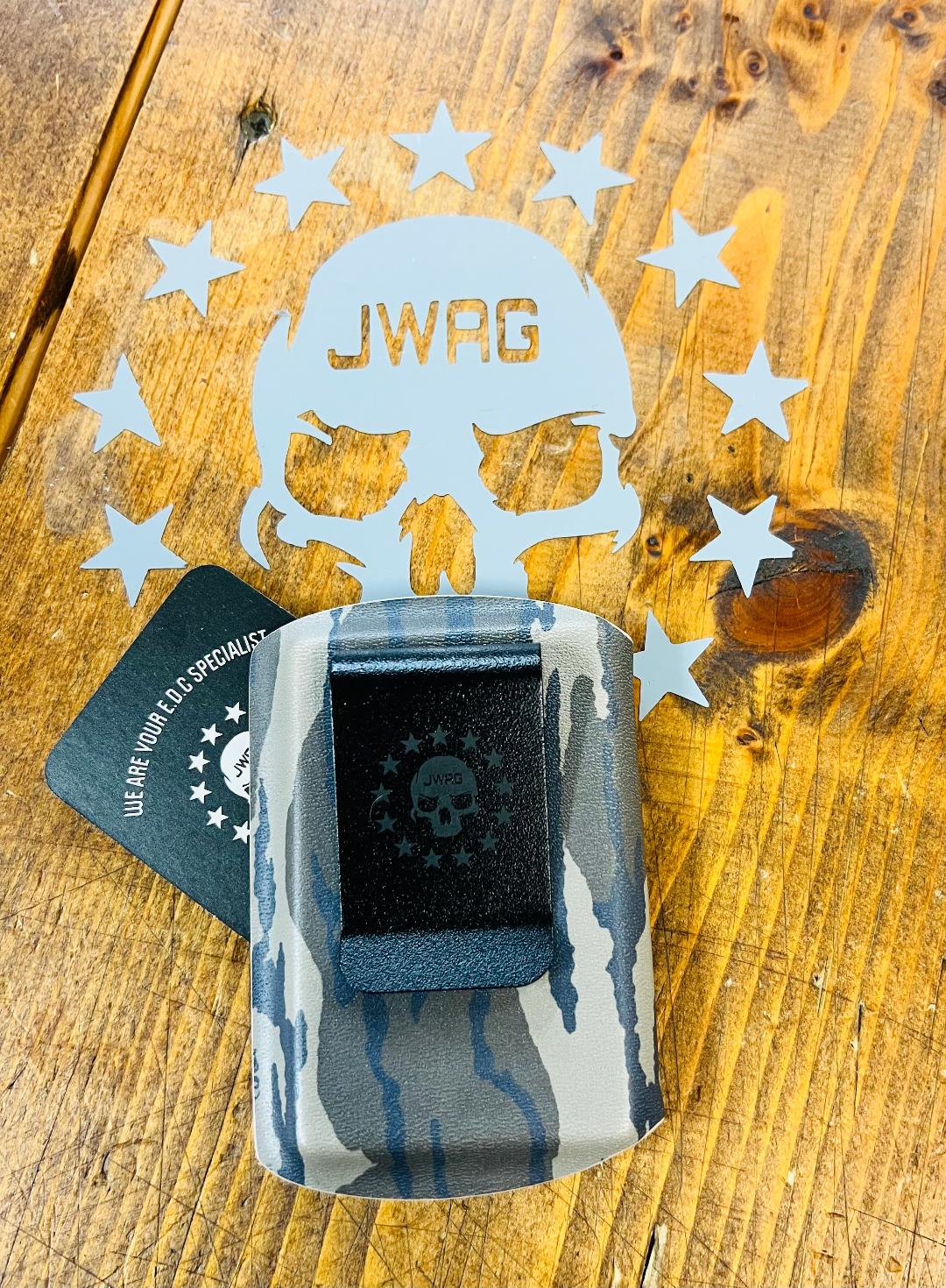 BOTTOM LAND CAMO WALLET